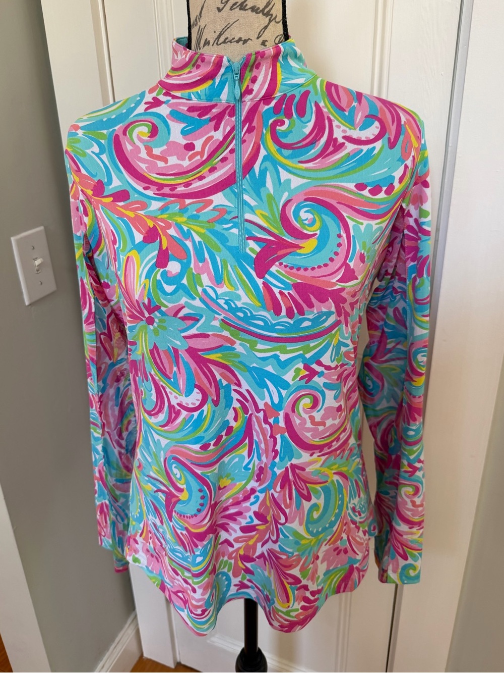 EUC IBKUL Aubrey Candy Pink Long Sleeve Top. Women's Size: M. - Picture 8 of 13